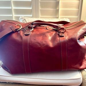 IL Bisonte Italian Leather Weekender Travel Bag